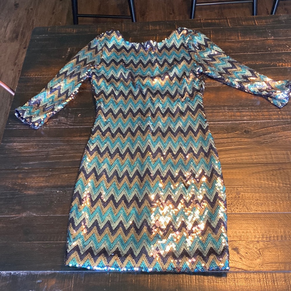 Sequined bodycon dress